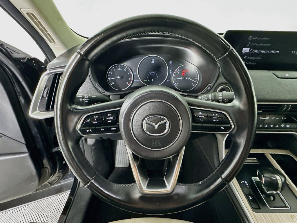 Certified 2025 MAZDA CX-70 3.3 Turbo w/ Preferred Package AWD/4WD image 18
