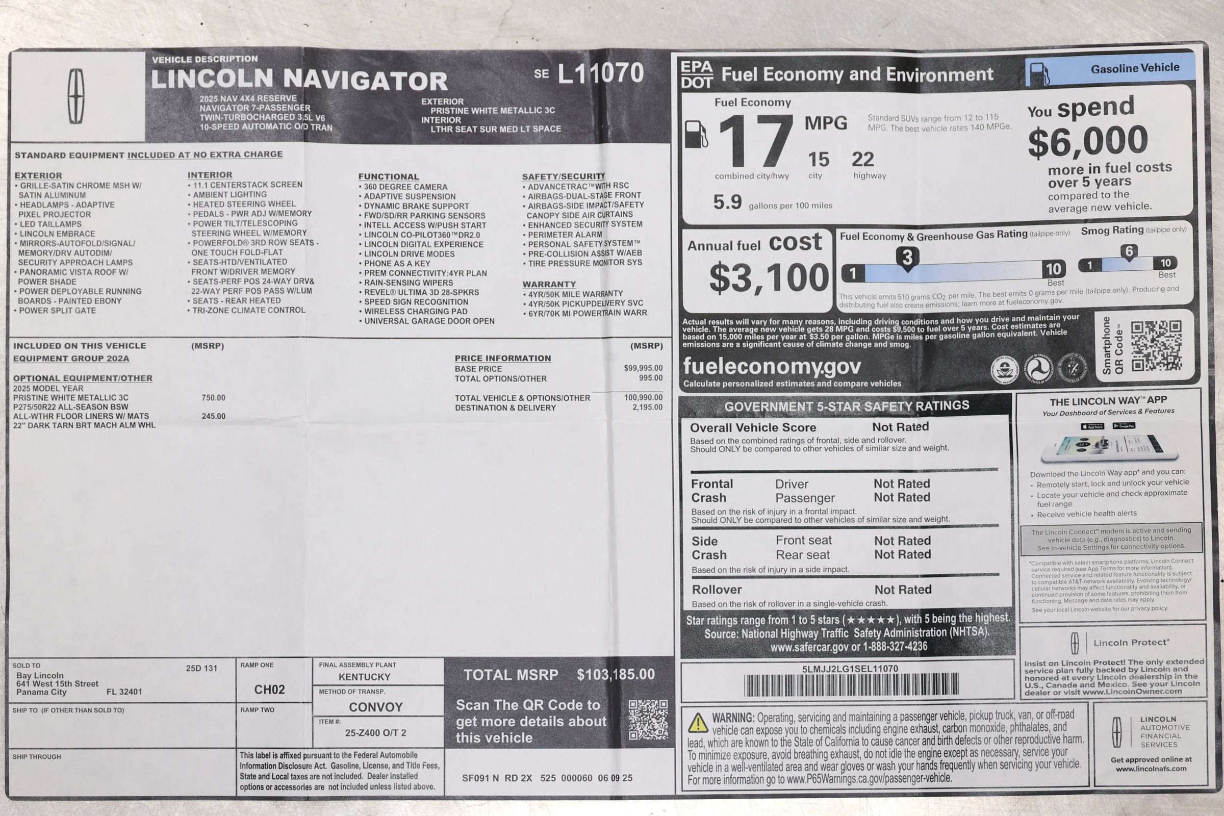 Used 2025 Lincoln Navigator Reserve AWD/4WD image 7