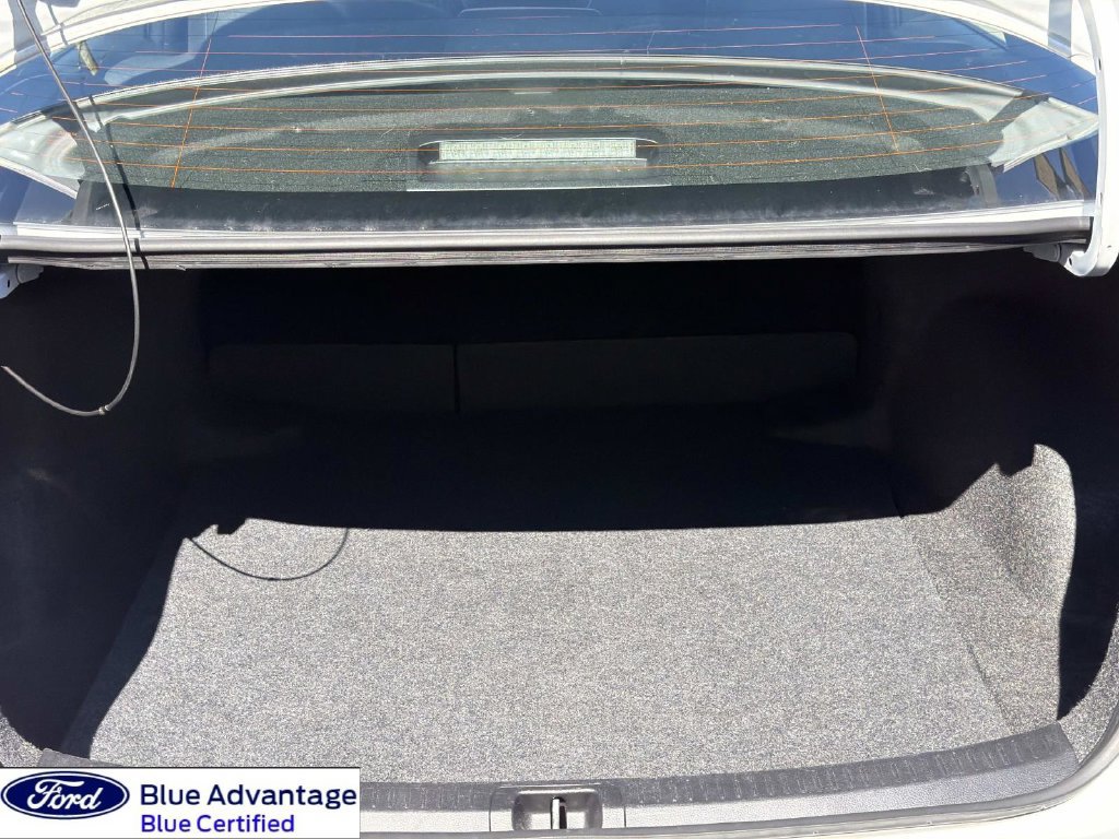 Used 2025 Toyota Corolla LE FWD image 10