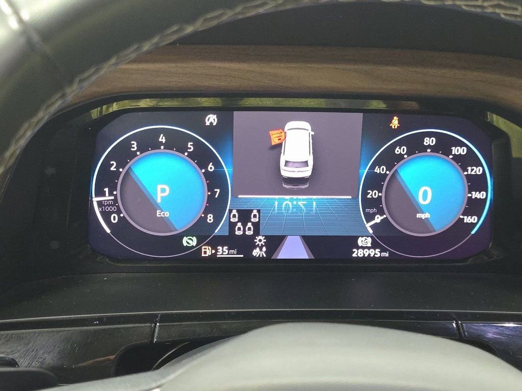 Used 2025 Volkswagen Atlas SE w/ Black Wheel Package image 10