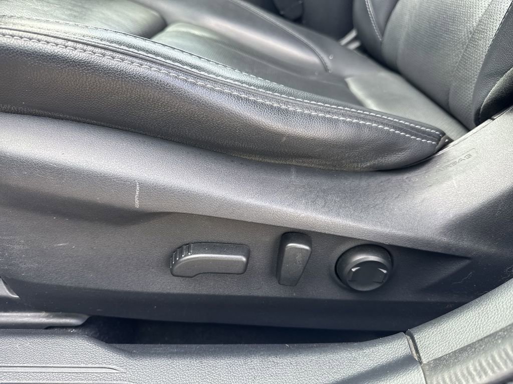 Used 2021 Subaru Outback Limited image 14