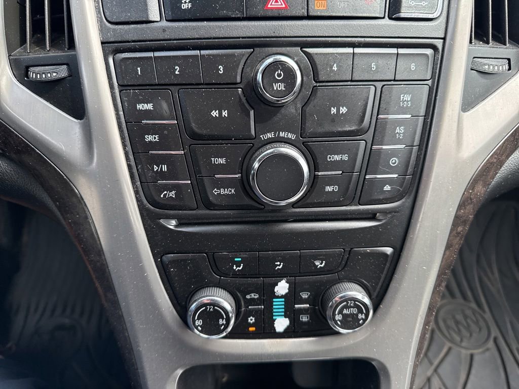 Used 2015 Buick Verano FWD image 13