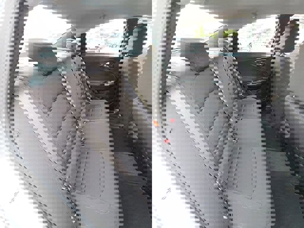 Used 2023 Chevrolet Malibu RS image 25