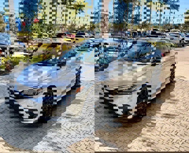 Used 2023 Honda Civic Sport image 3