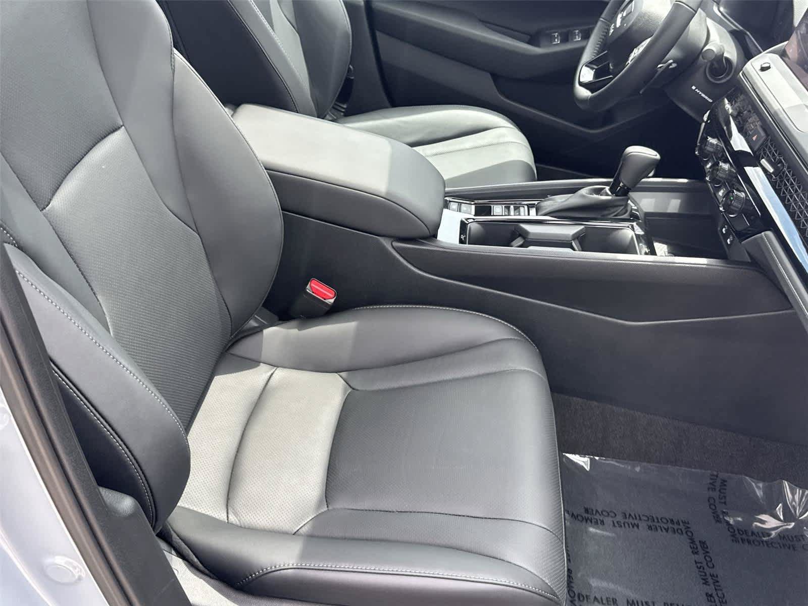 Used 2025 Honda Accord EX-L image 17