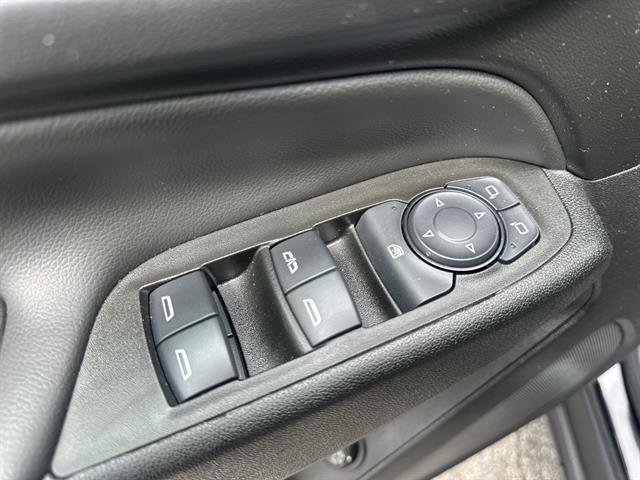 Used 2024 Chevrolet Equinox LT w/ LPO, Floor Liner Package AWD/4WD image 15