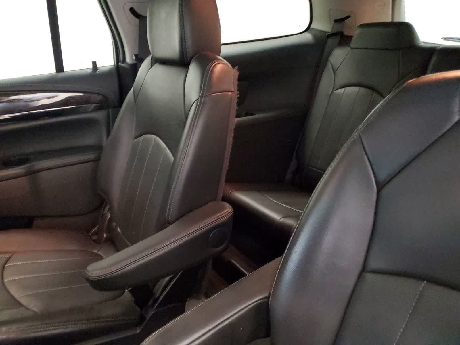 Used 2017 Buick Enclave Leather FWD image 20