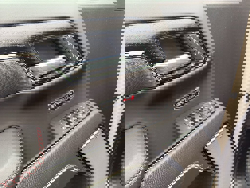 Used 2026 GMC Sierra 1500 AT4X image 7