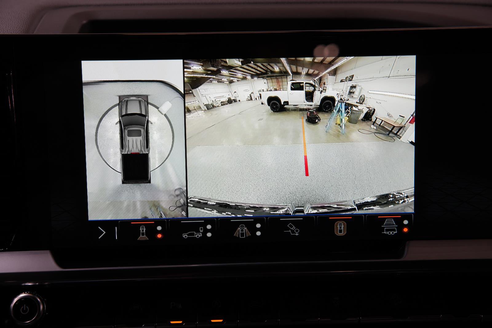 New 2025 GMC Sierra 1500 Elevation image 33