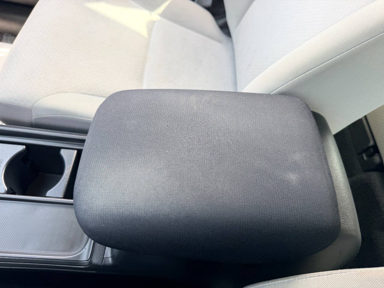 Used 2015 Honda CR-V LX image 49