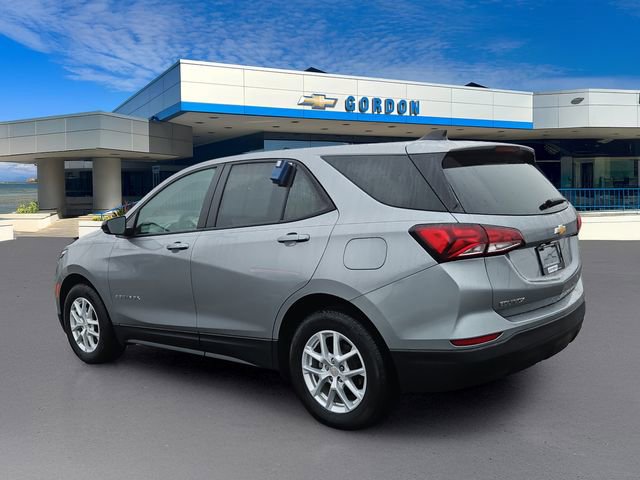Used 2024 Chevrolet Equinox LS w/ LS Convenience Package image 7