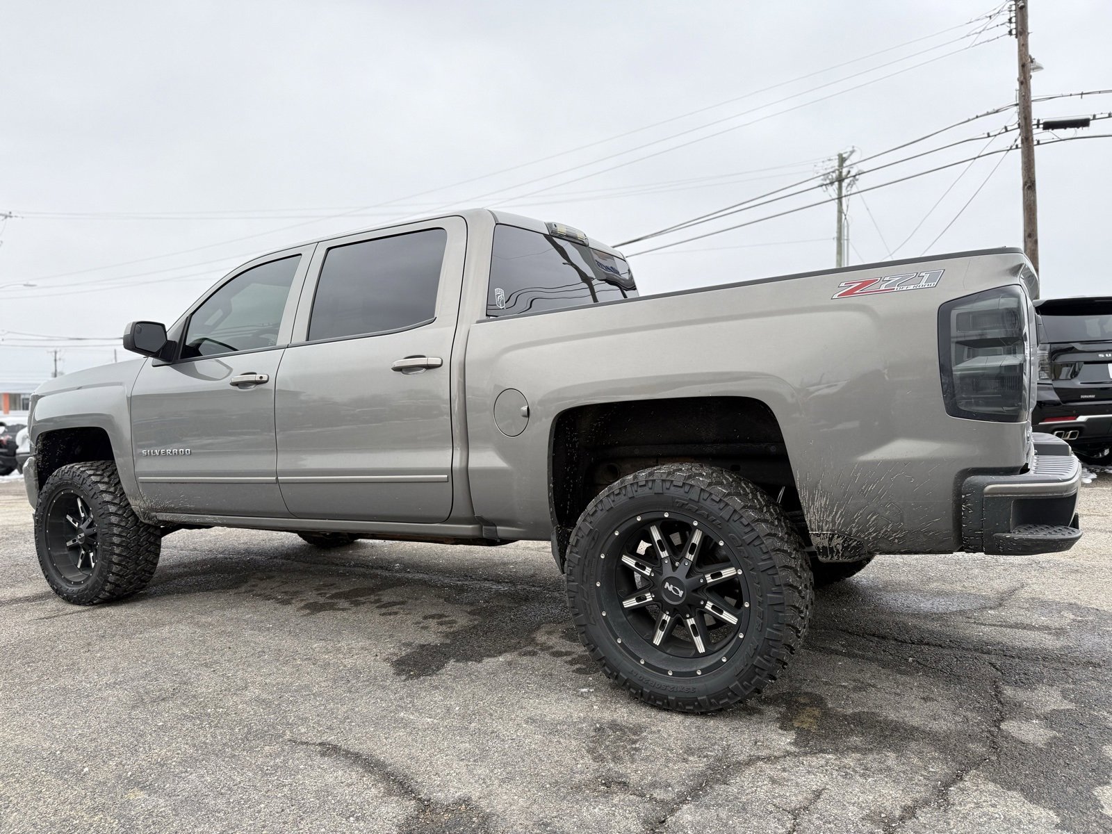 Used 2017 Chevrolet Silverado 1500 LT w/ All Star Edition image 4