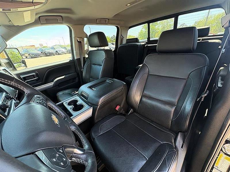 Used 2016 Chevrolet Silverado 3500 LTZ w/ Duramax Plus Package image 20