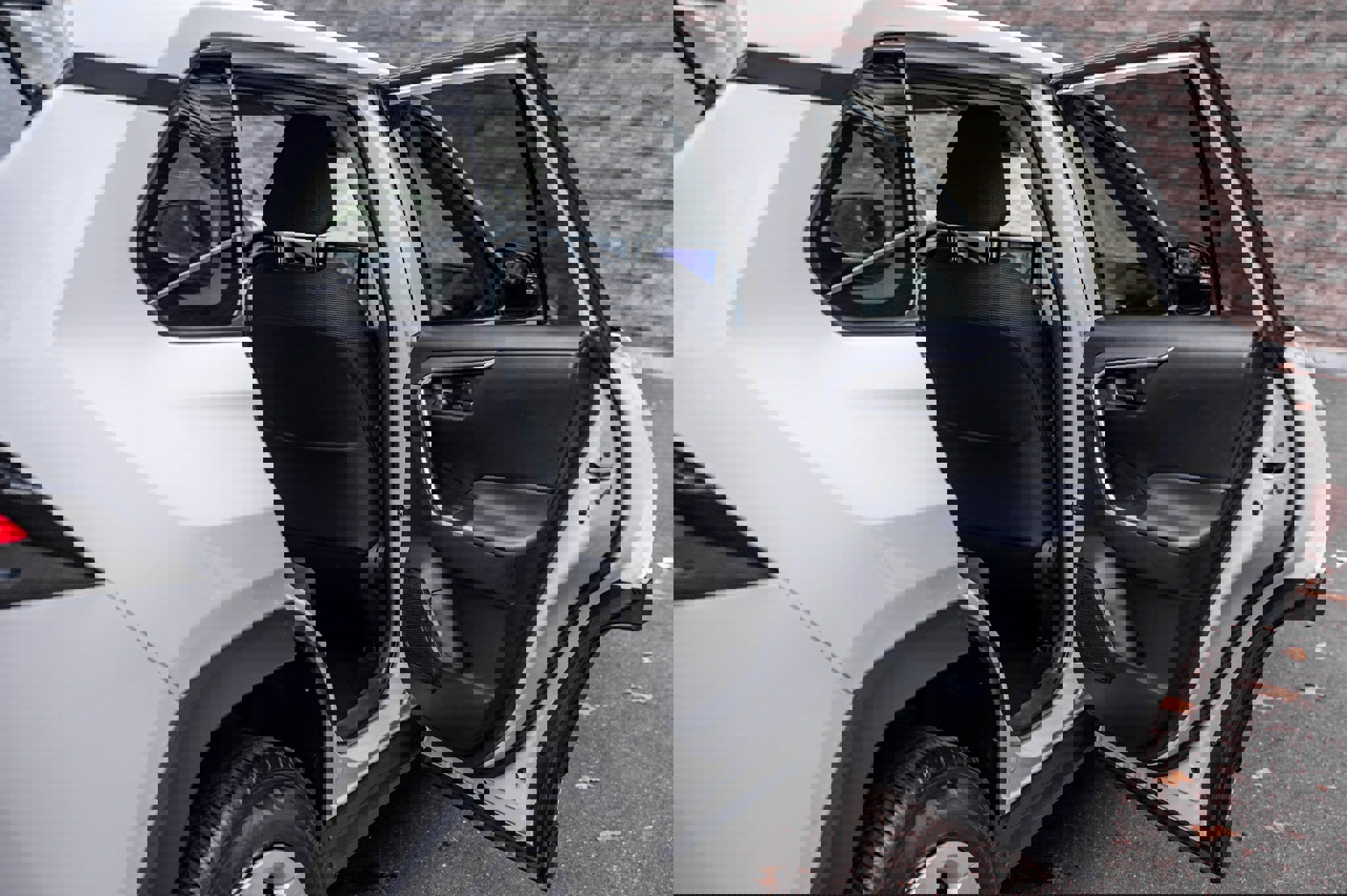 Used 2024 Toyota RAV4 LE image 17