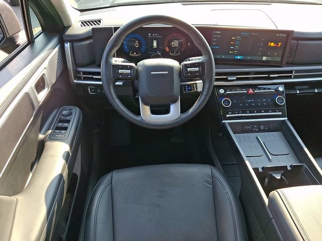 Used 2025 Hyundai Santa Fe SEL AWD/4WD image 13