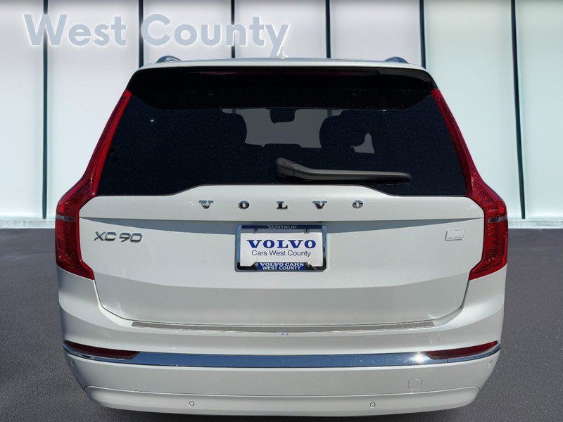 Certified 2024 Volvo XC90 T8 Ultimate w/ Lounge Package image 6