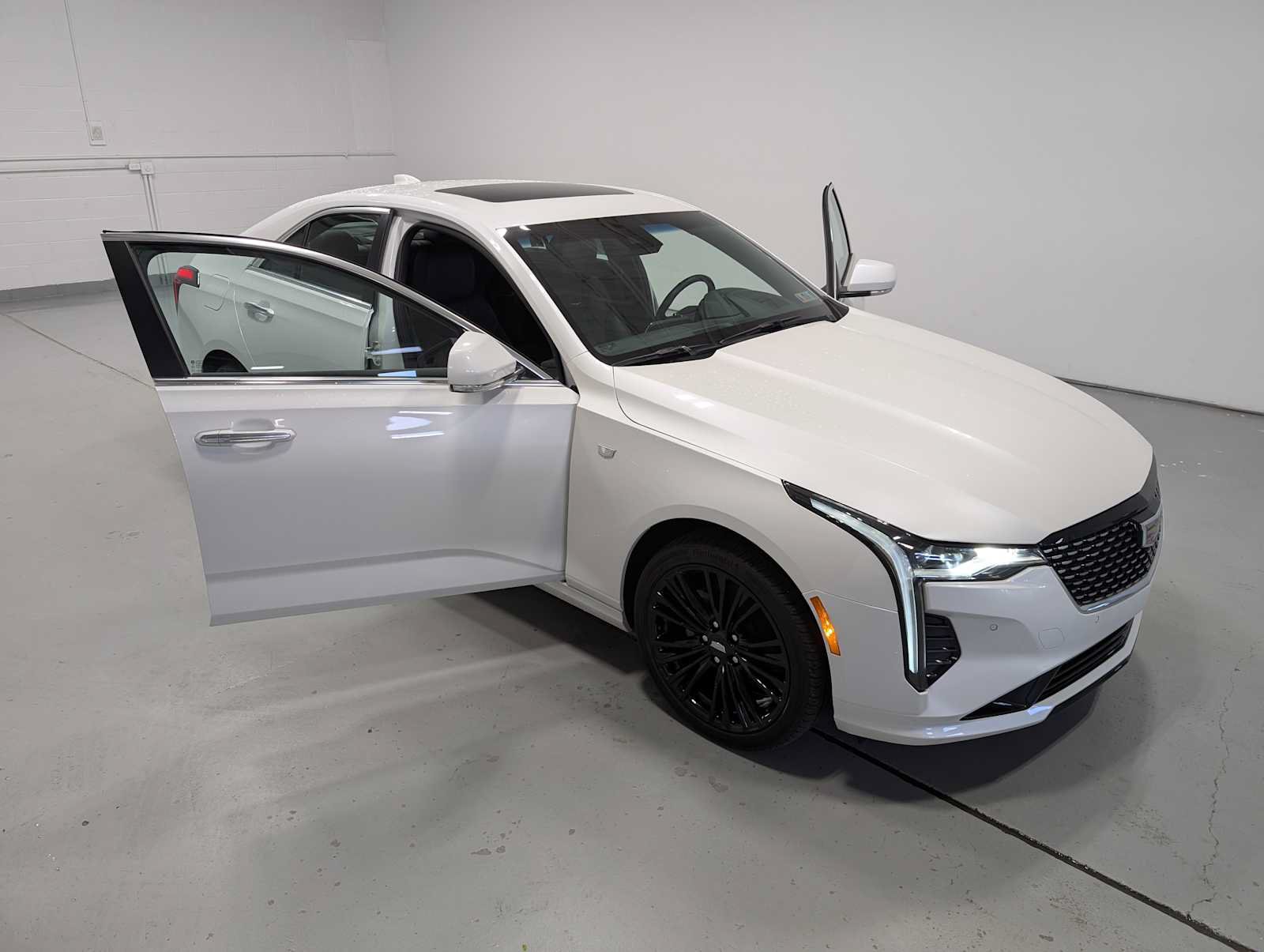 Certified 2023 Cadillac CT4 Premium Luxury w/ Technology Package AWD/4WD image 16