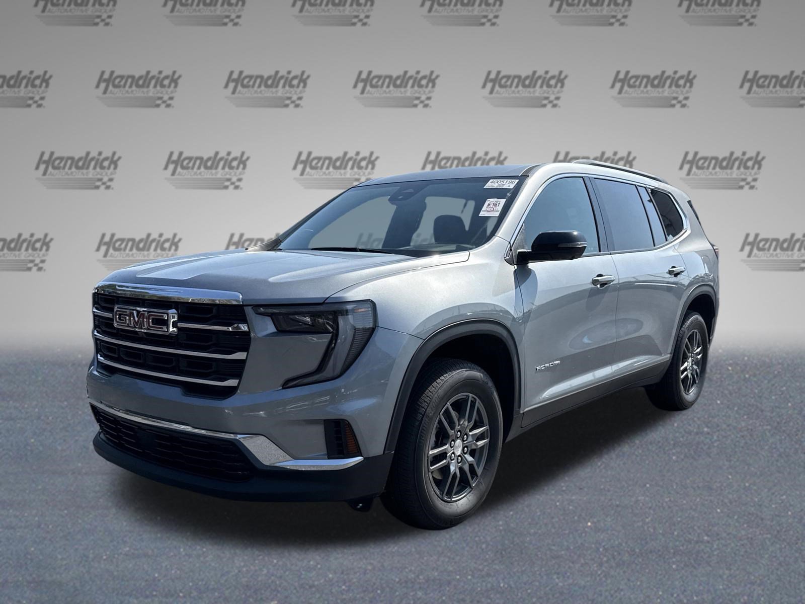 Used 2025 GMC Acadia Elevation image 9