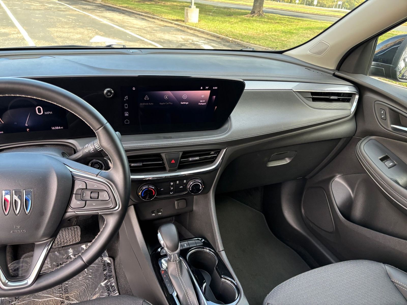 Used 2025 Buick Encore GX Preferred image 30