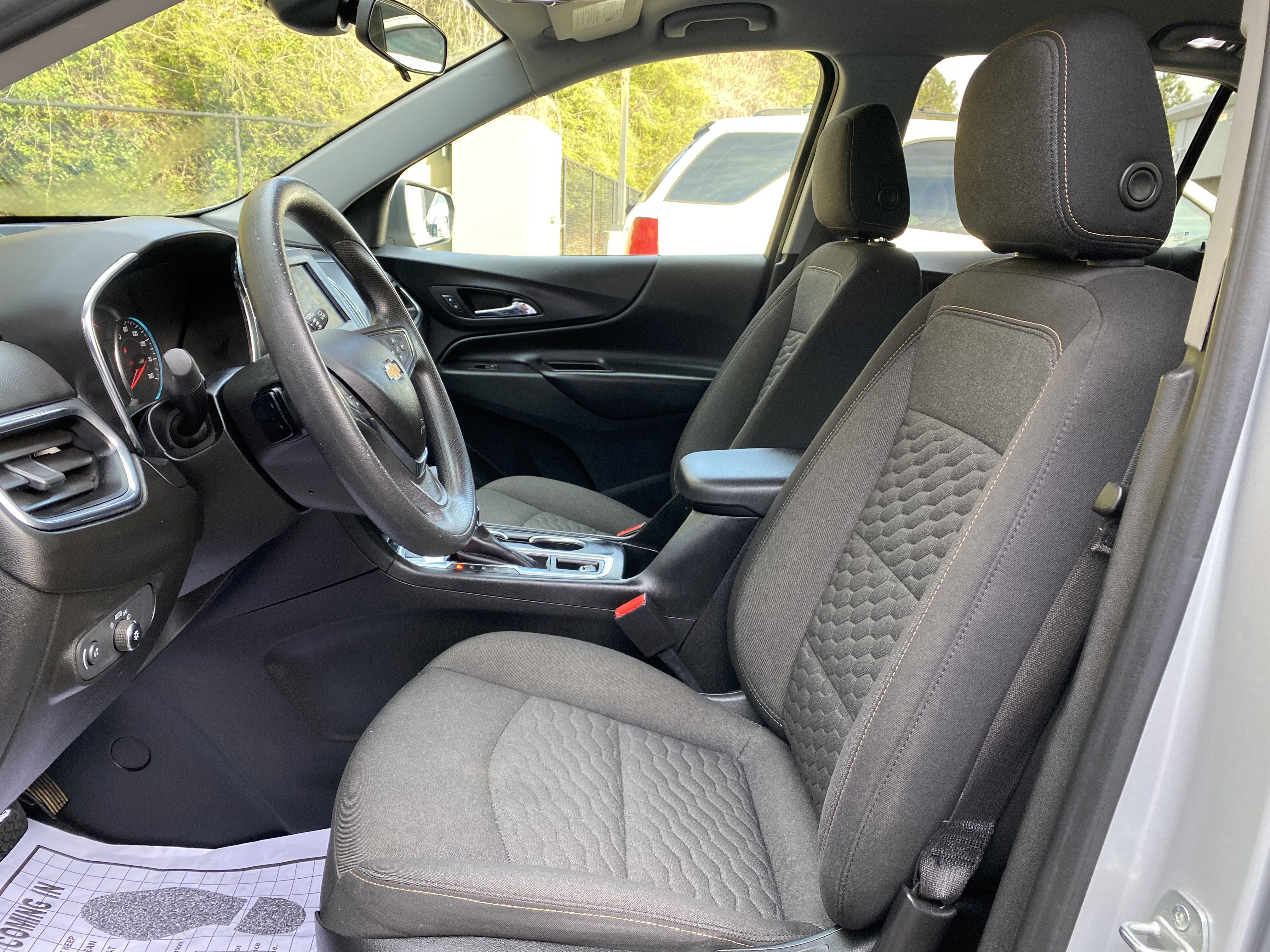 Used 2020 Chevrolet Equinox LT image 16