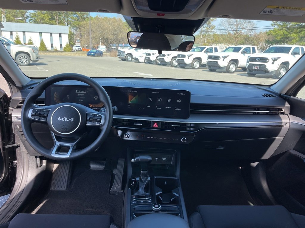 Used 2025 Kia K5 LXS image 8