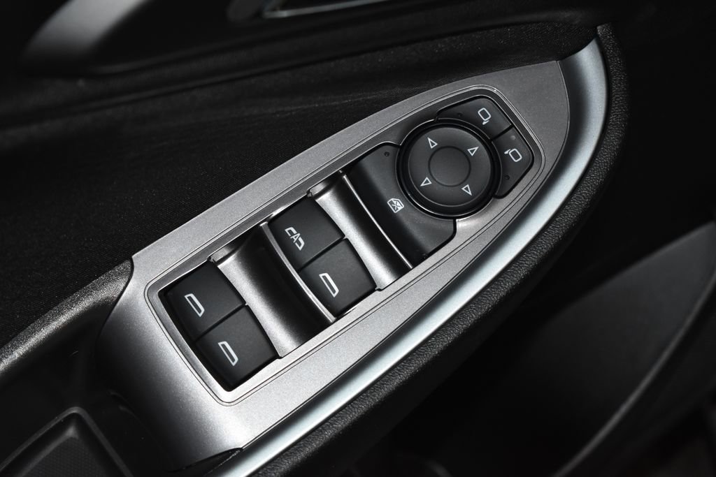 Used 2024 Chevrolet Malibu LT image 5