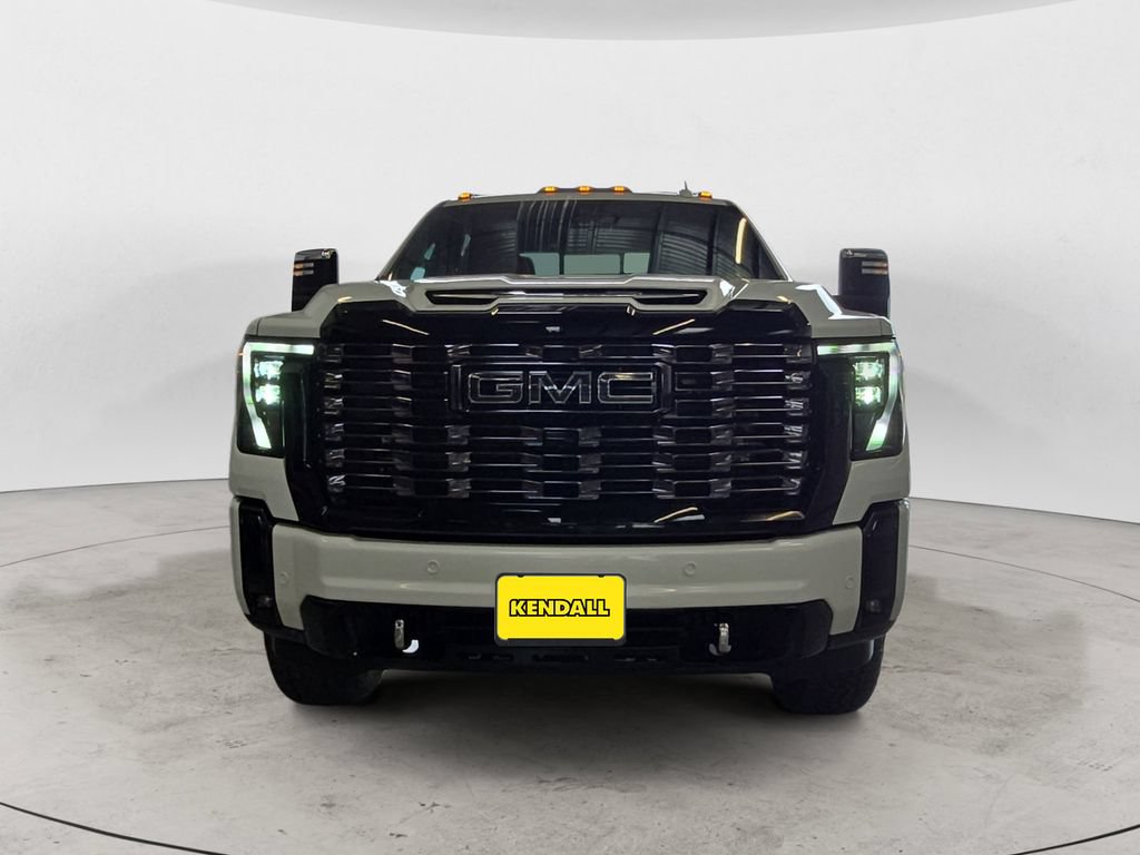 Certified 2026 GMC Sierra 3500 Denali Ultimate AWD/4WD image 2