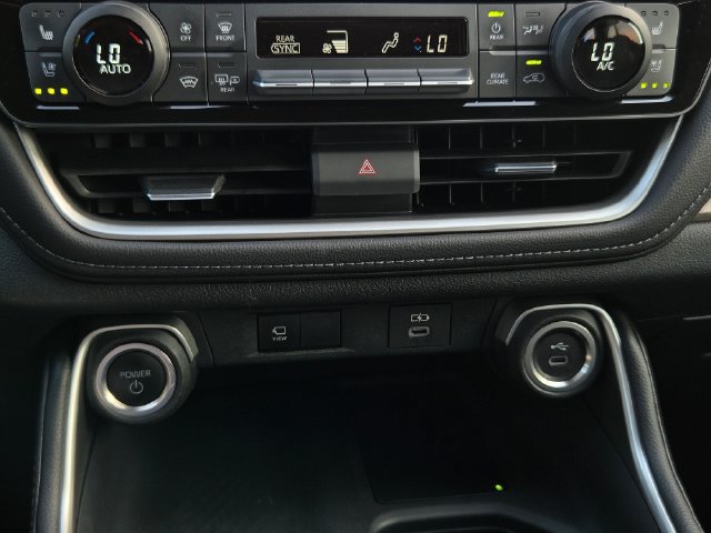 Certified 2024 Toyota Grand Highlander AWD Hybrid image 17