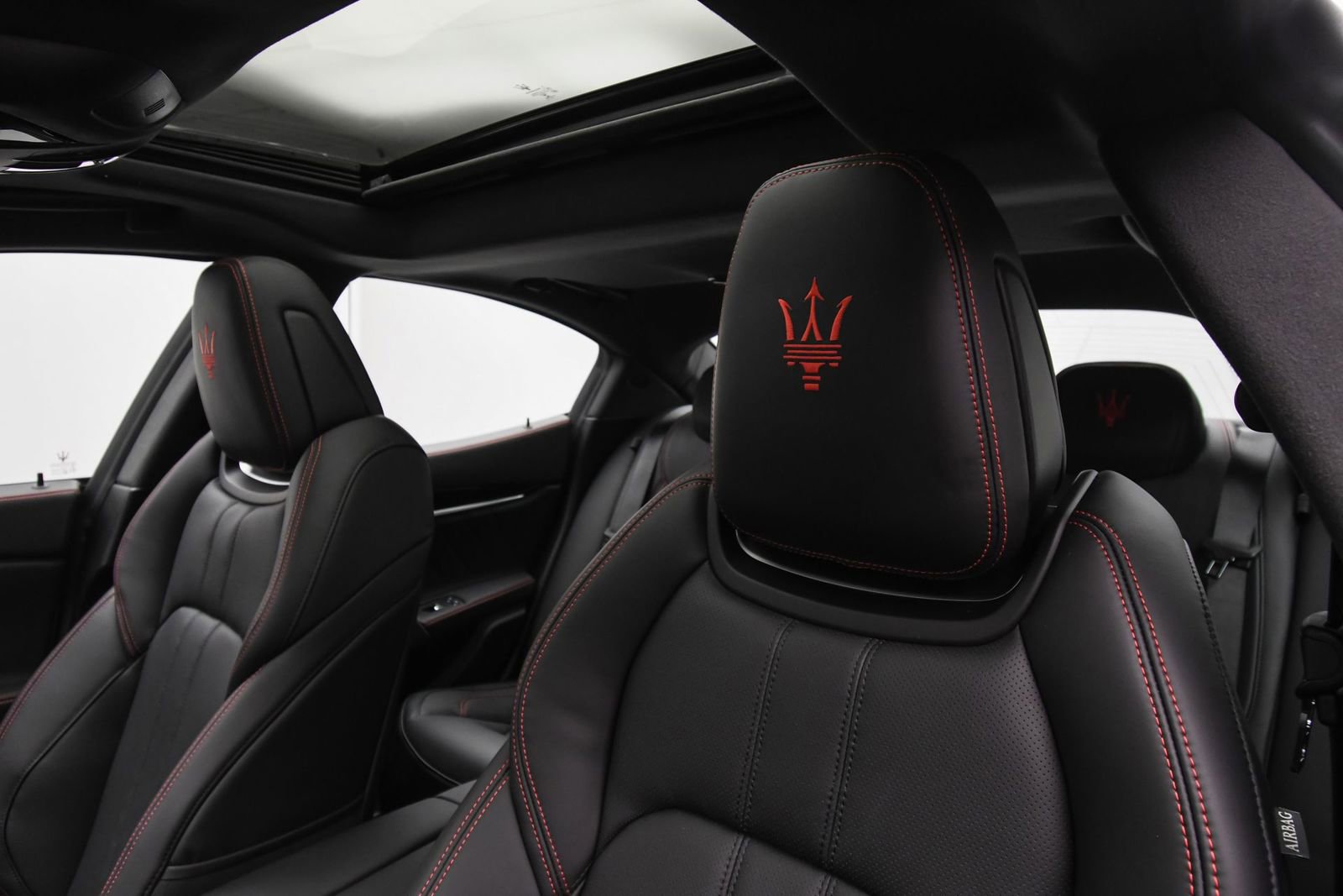 New 2024 Maserati Ghibli Modena Ultima Q4 image 48