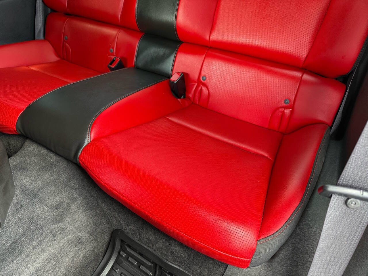 Used 2015 Chevrolet Camaro SS w/ Commemorative Special Edition image 55