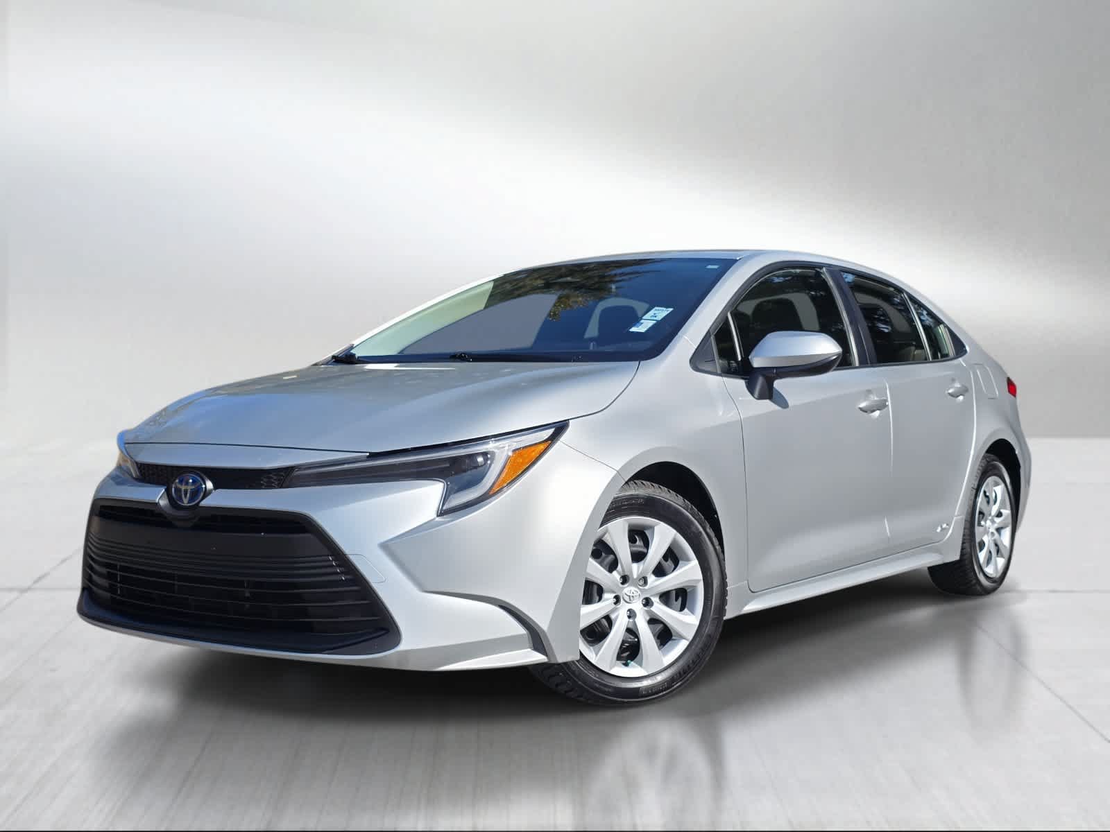 Used 2024 Toyota Corolla LE