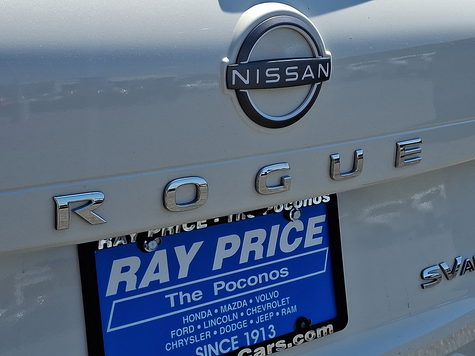 Used 2023 Nissan Rogue SV AWD/4WD image 30