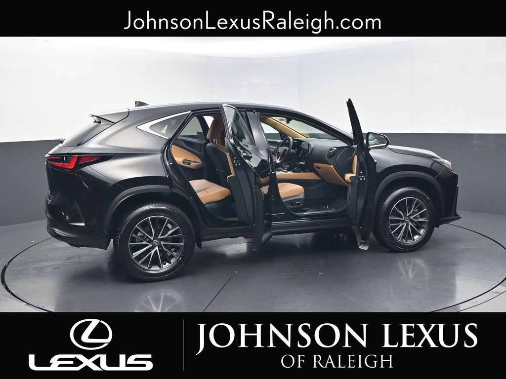 New 2026 Lexus NX 350h FWD image 32