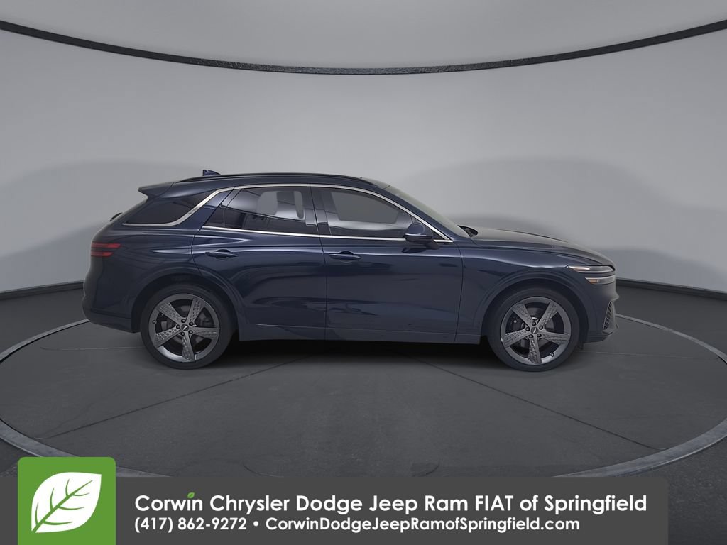 Used 2022 Genesis GV70 3.5T Sport w/ Sport Prestige Package AWD/4WD image 17