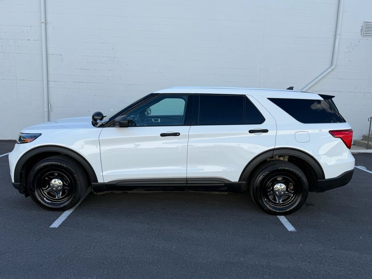Used 2021 Ford Explorer 4WD Police Interceptor image 8