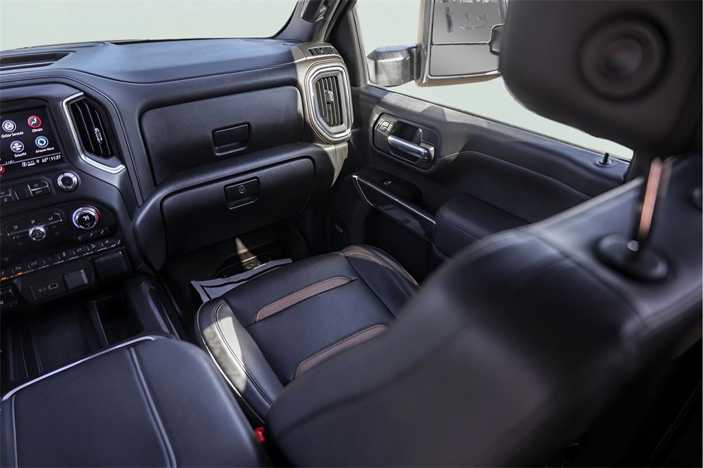 Used 2023 GMC Sierra 2500 AT4 w/ AT4 Premium Plus Package image 32