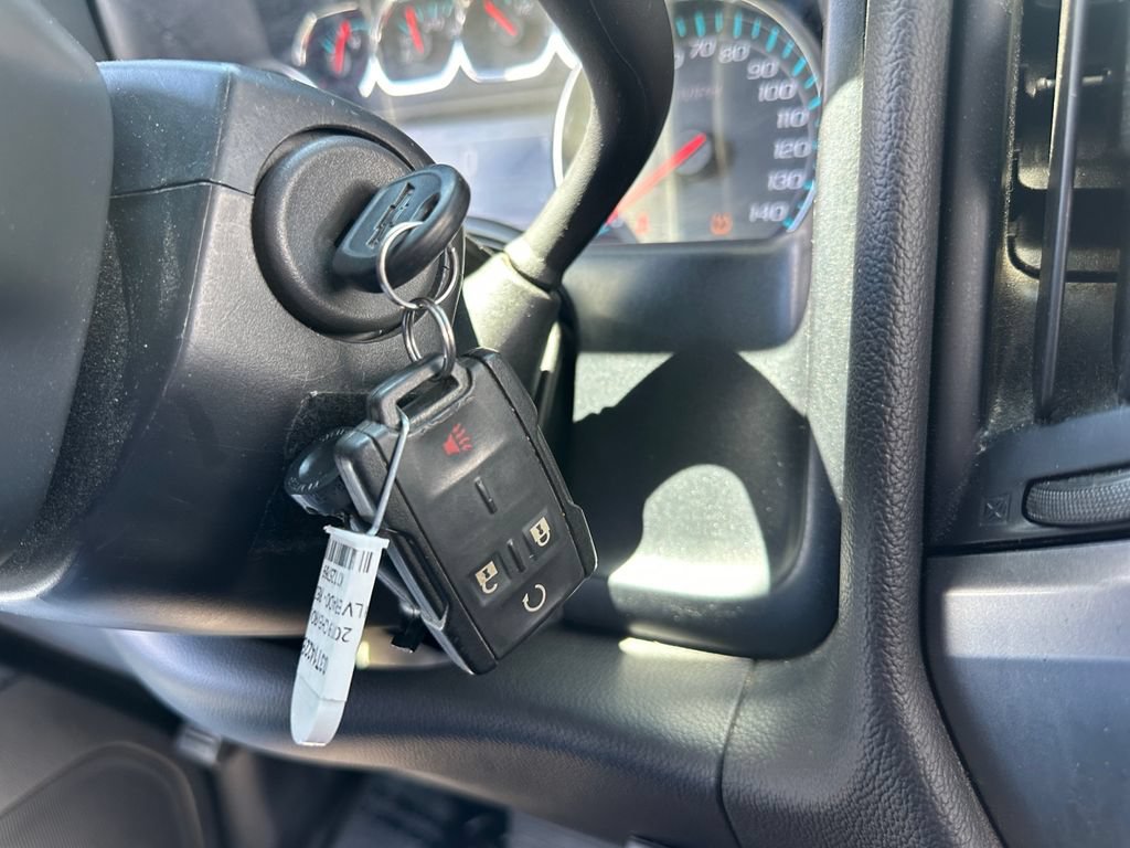 Used 2019 Chevrolet Silverado 1500 LT w/ All Star Edition AWD/4WD image 17