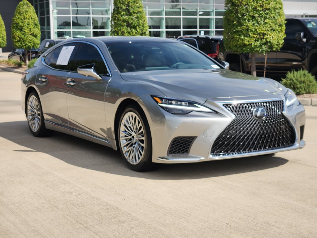 Used 2024 Lexus LS 500 w/ Interior Upgrade Package RWD image 3