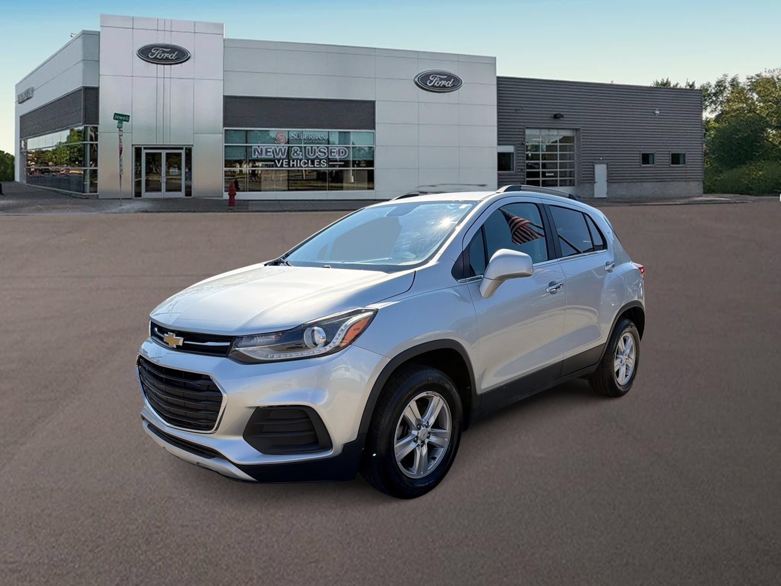 Used 2018 Chevrolet Trax LT w/ LT Convenience Package AWD/4WD image 1