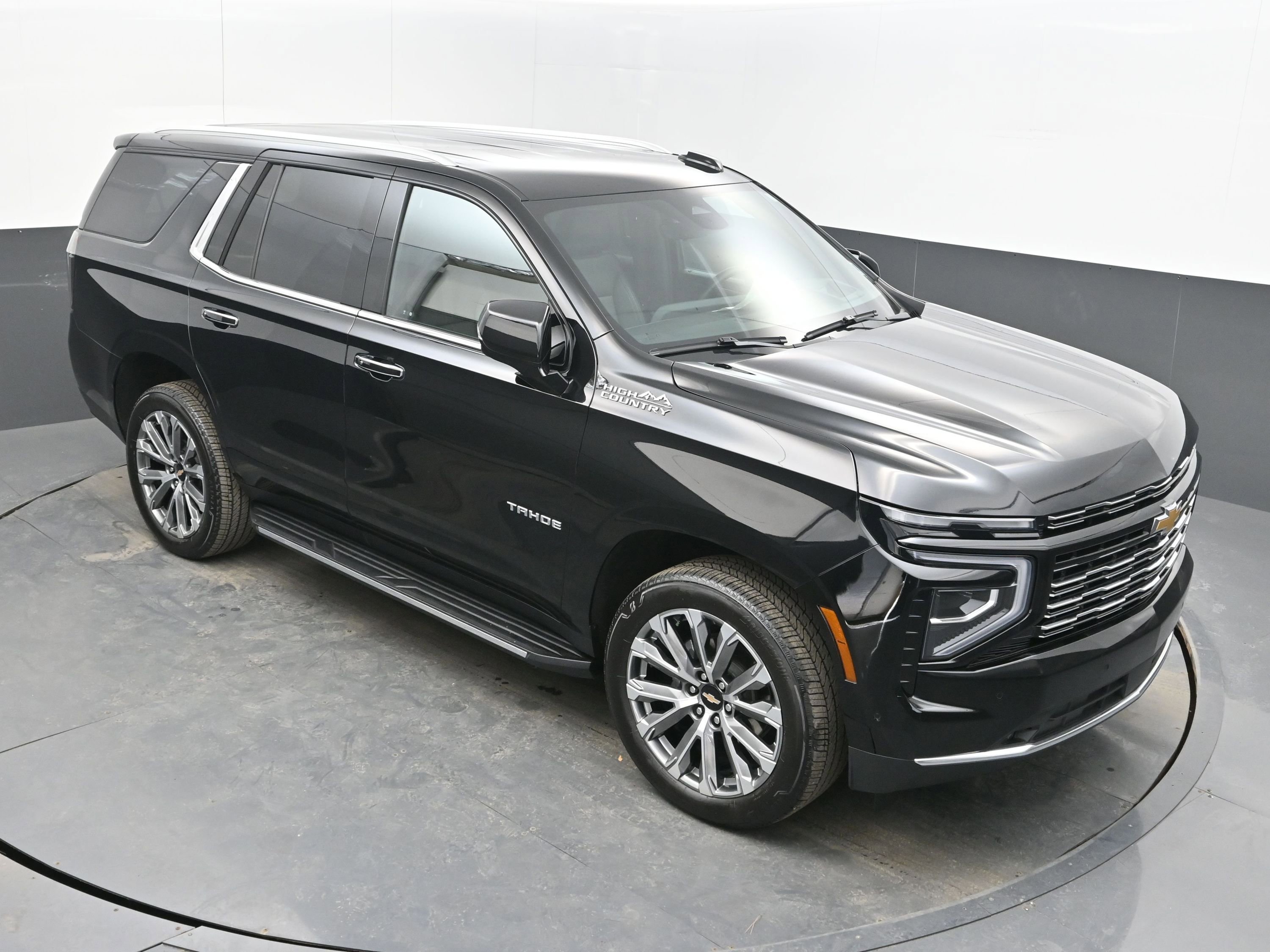 Certified 2025 Chevrolet Tahoe High Country image 28