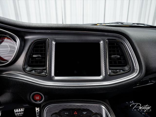 Used 2017 Dodge Challenger SRT Hellcat RWD image 32