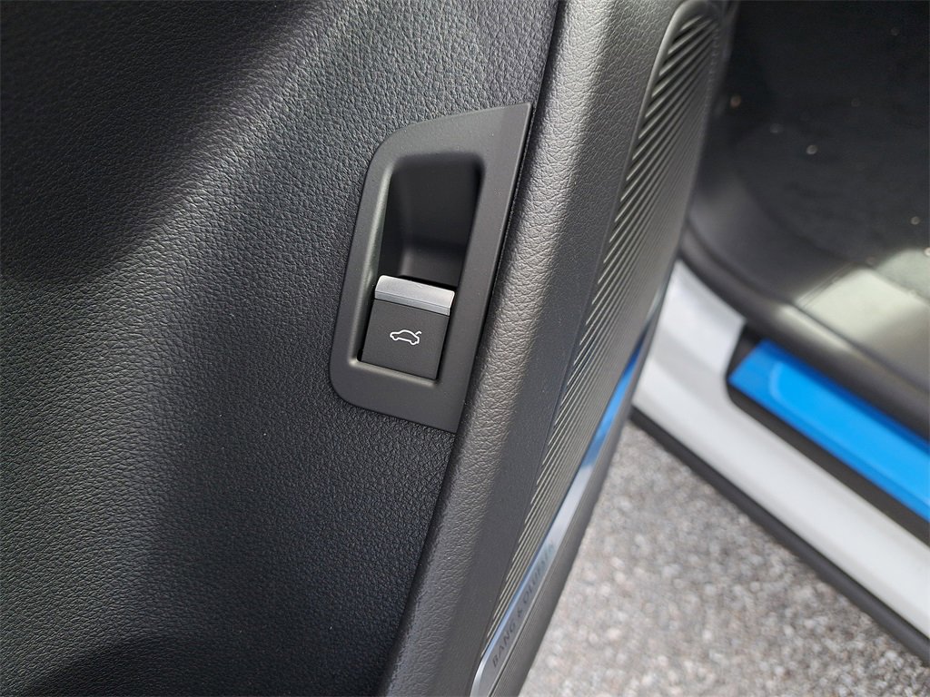 New 2026 Audi Q8 Premium Plus image 21