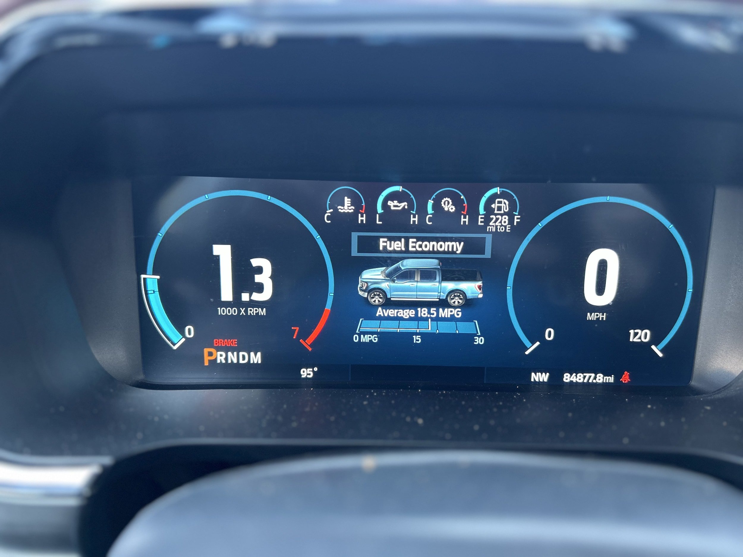 Used 2022 Ford F150 Lariat AWD/4WD image 6
