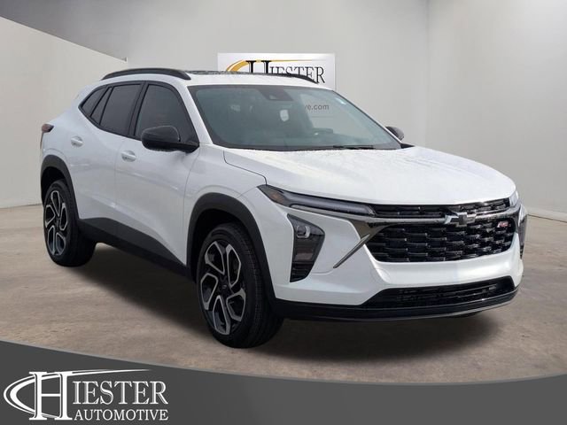 New 2026 Chevrolet Trax RS w/ Sunroof Package FWD image 1