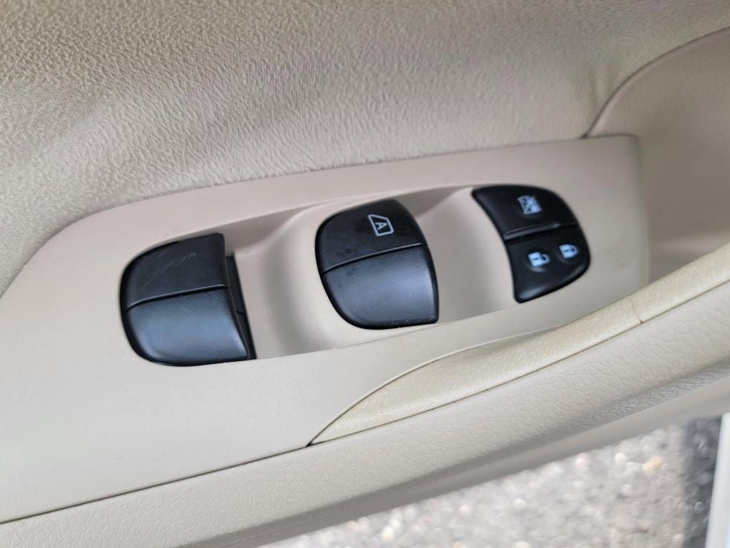 Used 2015 Nissan Altima 2.5 S w/ Power Driver Seat Package image 33