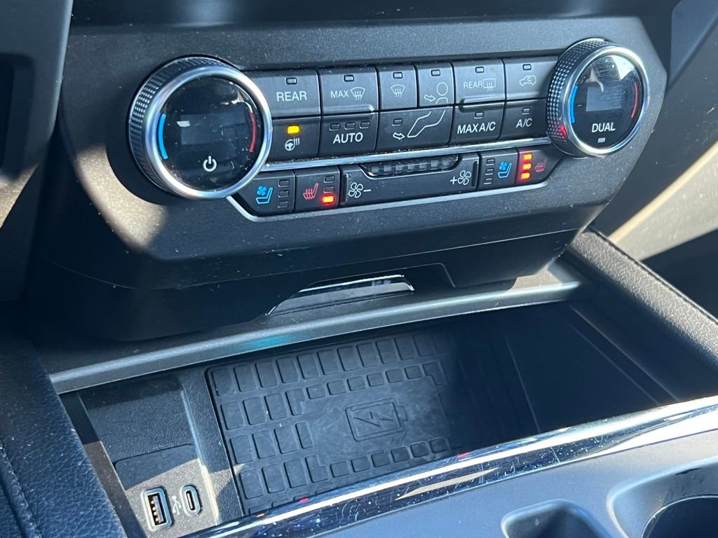 Used 2021 Ford Expedition XLT image 33