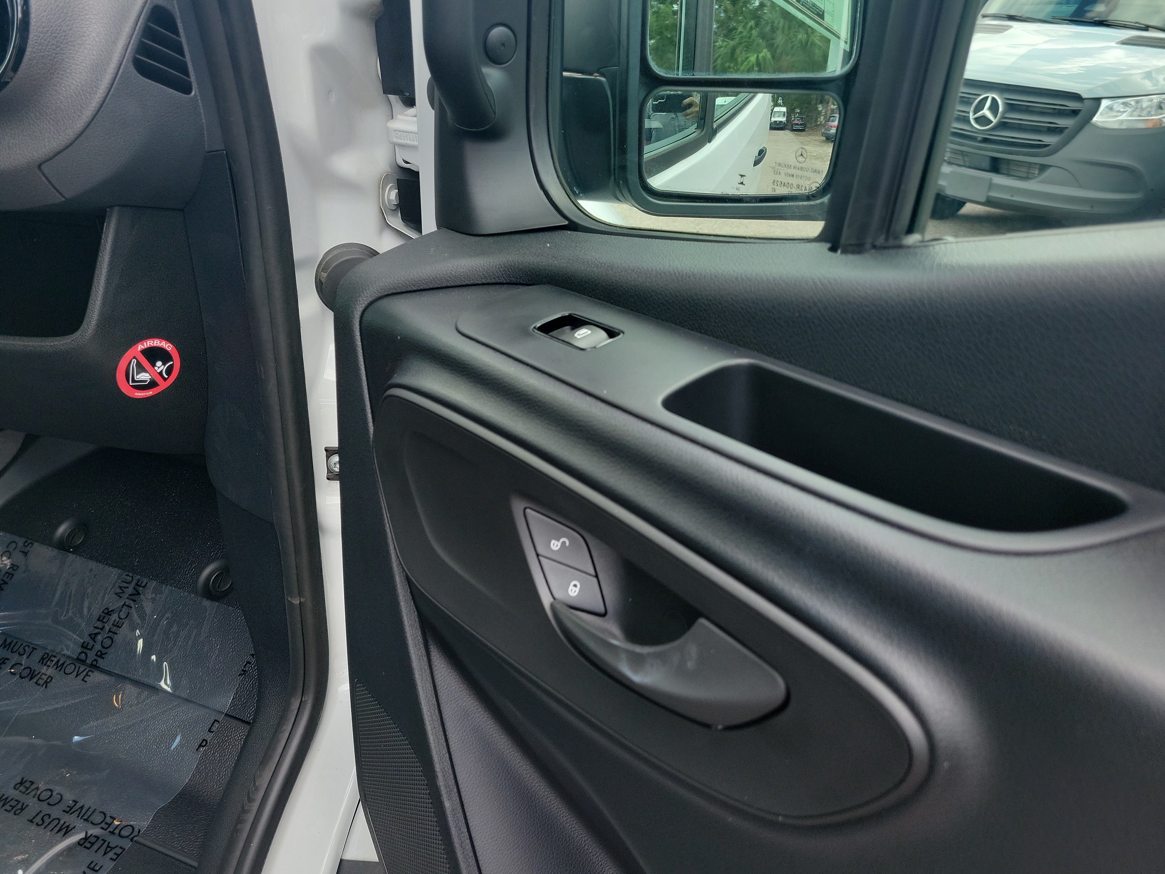 New 2025 Mercedes-Benz Sprinter 2500 image 16