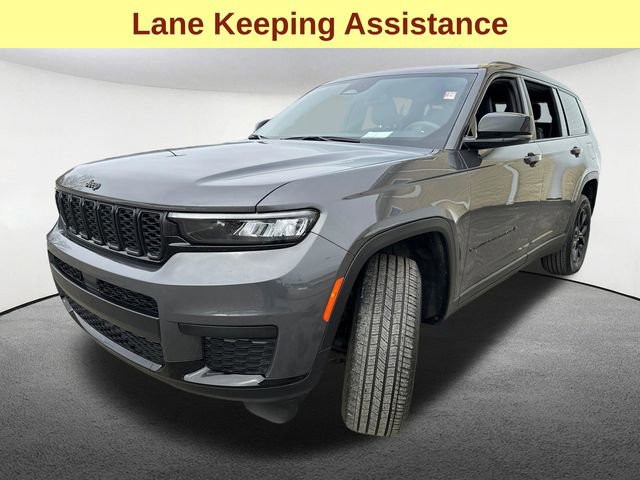 Used 2024 Jeep Grand Cherokee L Laredo image 5