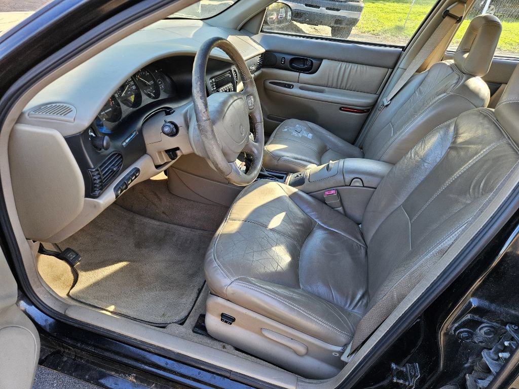 Used 2002 Buick Regal LS w/ LS Touring Pkg FWD image 11