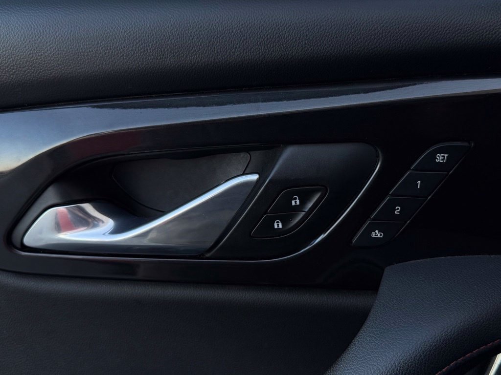 Used 2019 Chevrolet Blazer RS FWD image 26